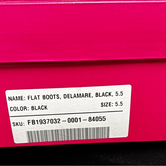 Brand new pair of black boots. Size 5.5 with zippers. - Picture 4 of 4